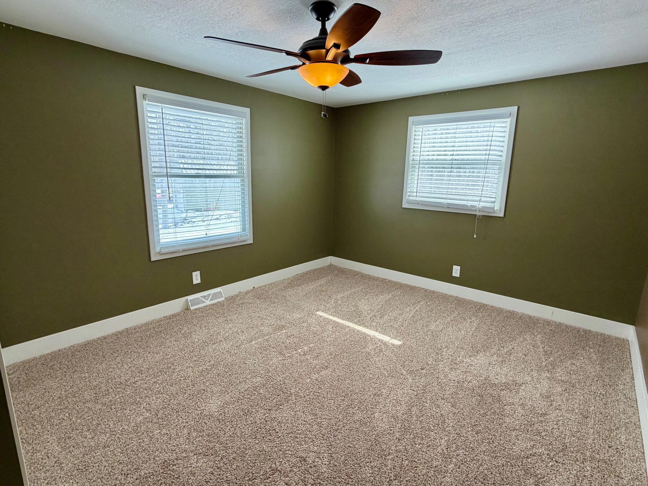 809 11th Avenue Southeast Roseau, MN 56751 - Photo 12 of 18