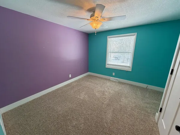 $165,000 | 809 11th Avenue Southeast, Roseau, MN 56751