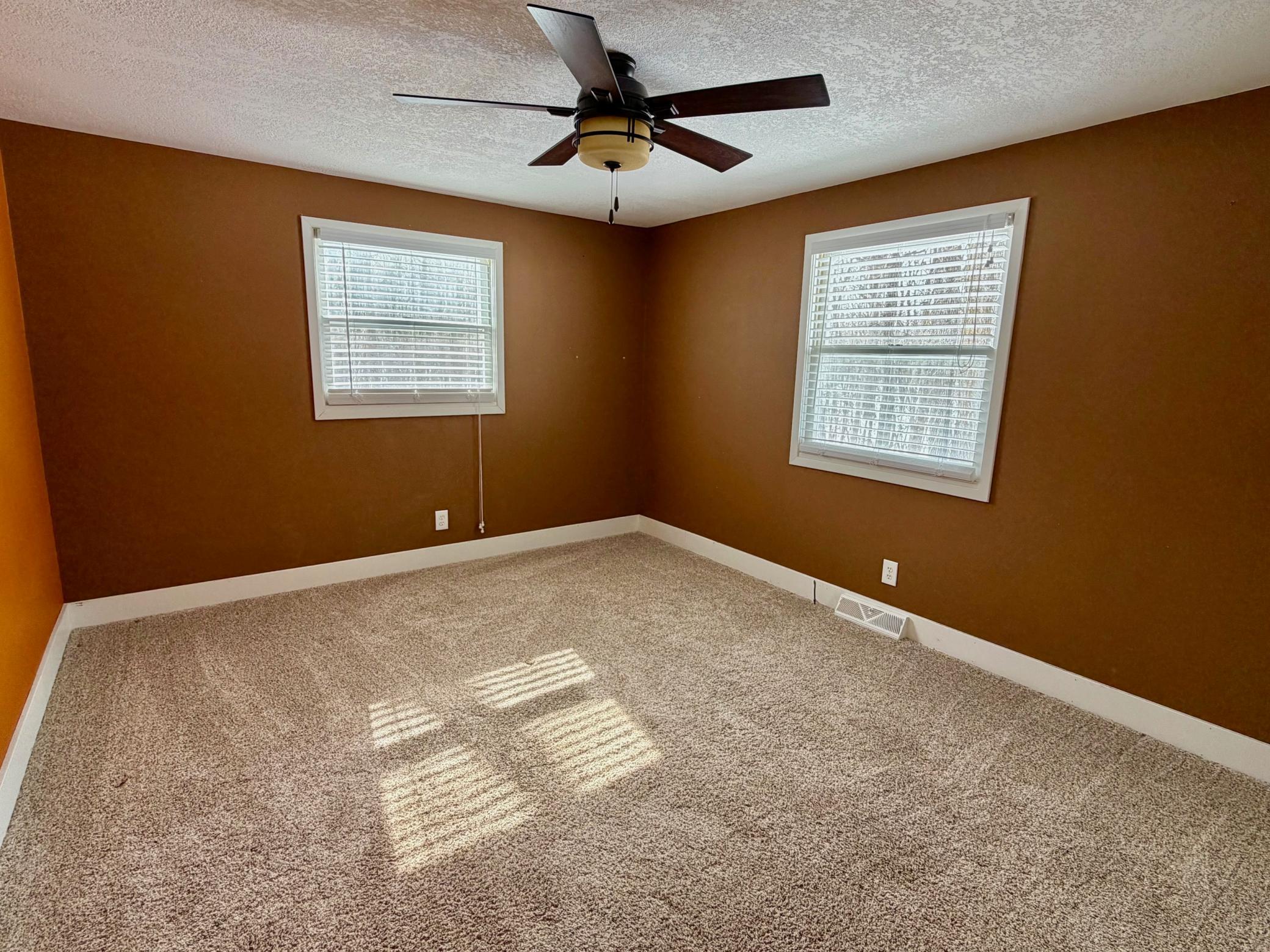 809 11th Avenue Southeast Roseau, MN 56751 - Photo 14 of 18