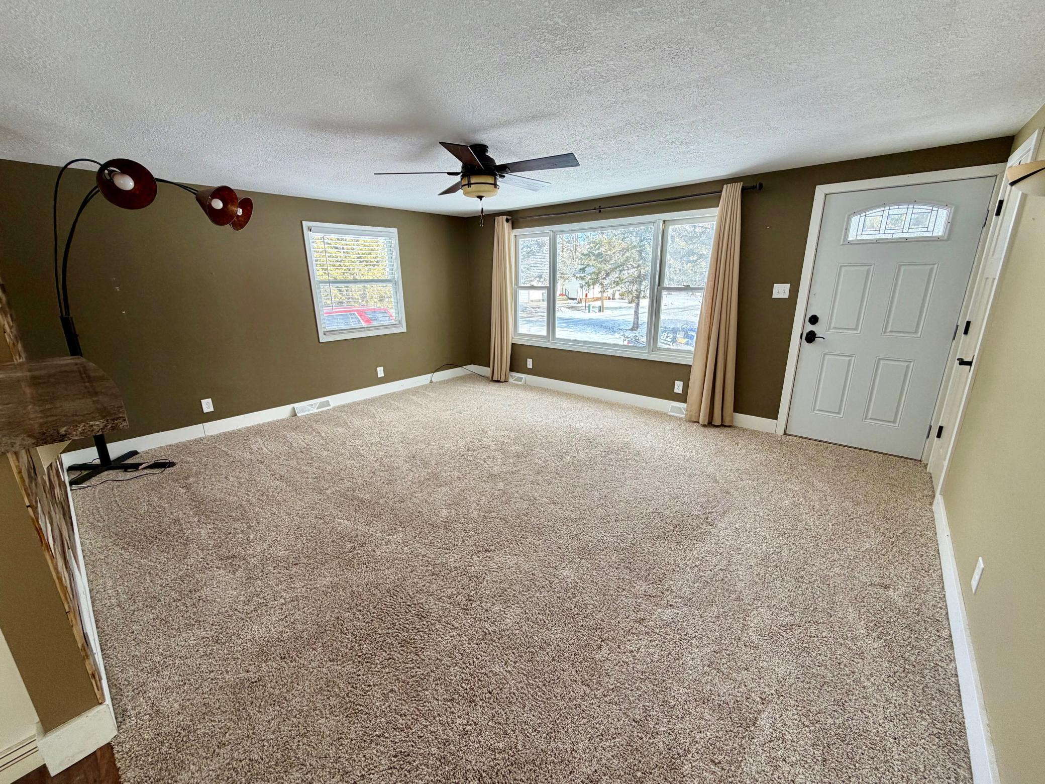 809 11th Avenue Southeast Roseau, MN 56751 - Photo 7 of 18