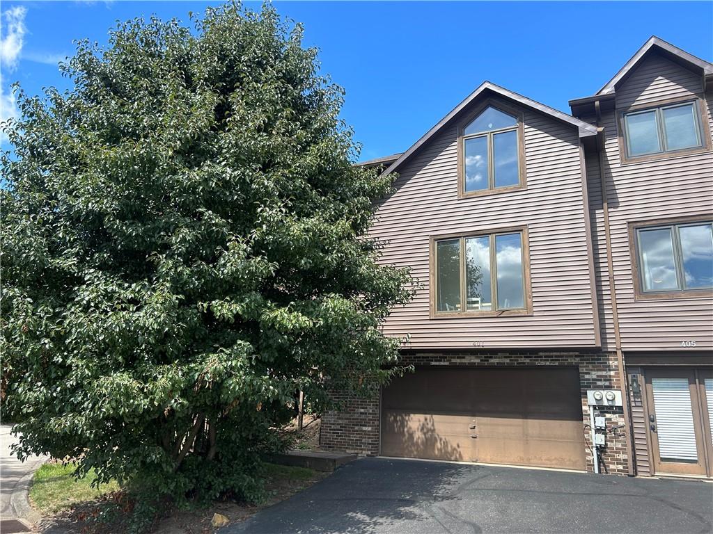 a view of house with a outdoor space