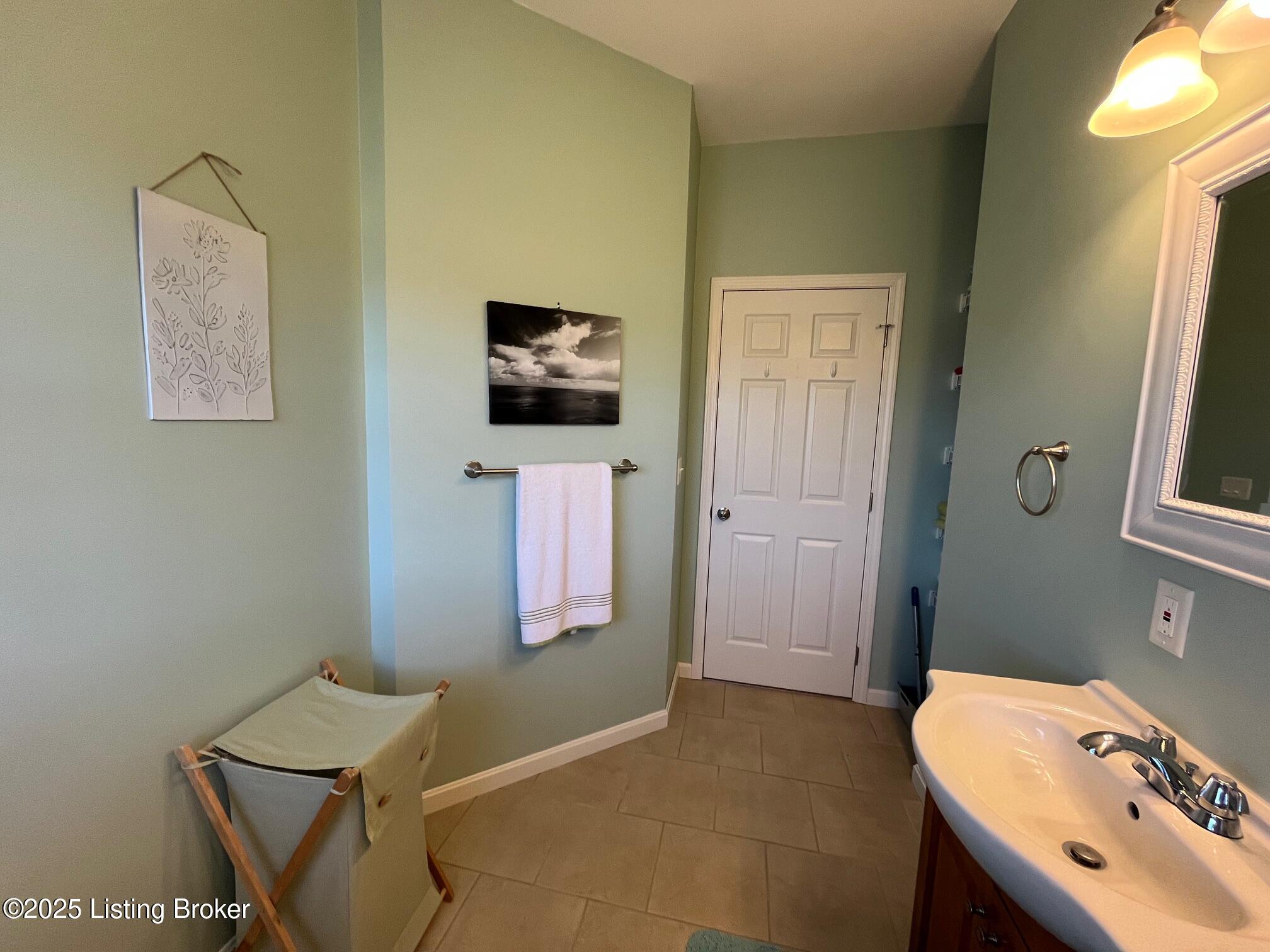 216 Peter Cave Hts Road Leitchfield, KY 42754 - Photo 18 of 63 20