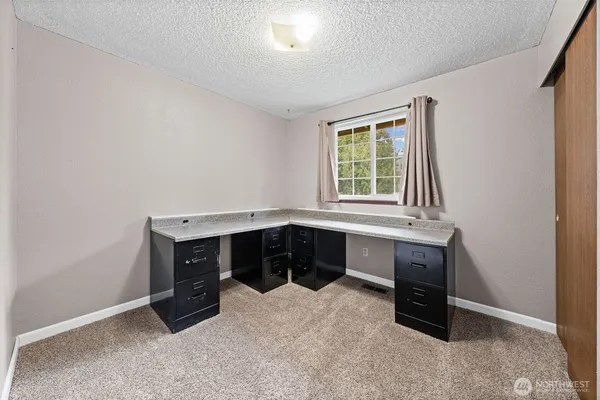 $445,000 | 401 Mill Avenue Southeast, Orting, WA 98360