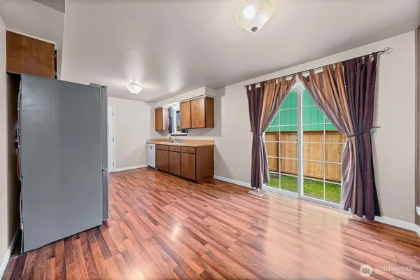 $445,000 | 401 Mill Avenue Southeast, Orting, WA 98360