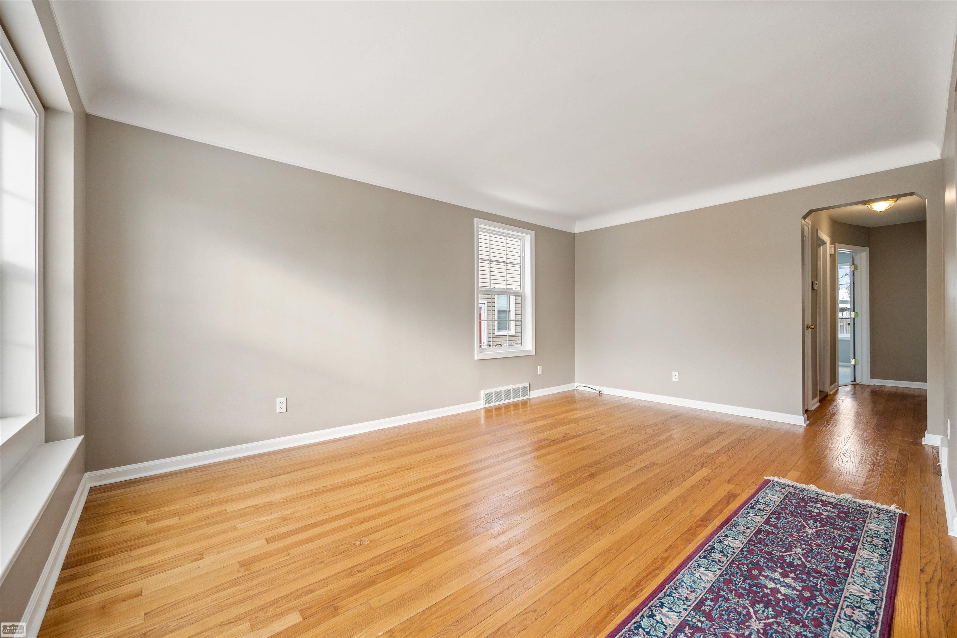 1240 West Eleven Mile Road Berkley, MI 48072 - Photo 6 of 43