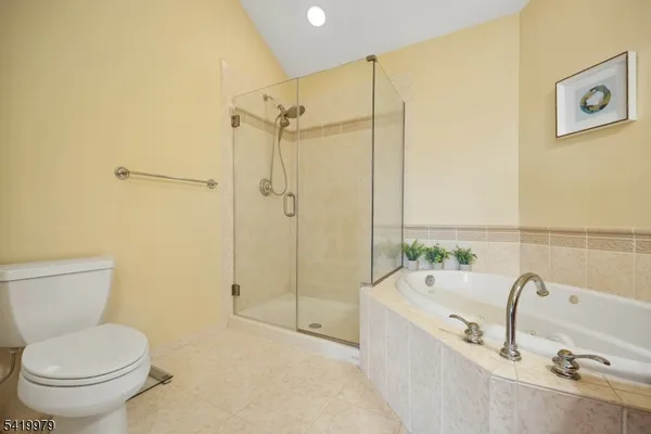 $828,000 | 614 Turlington Court, Livingston, NJ 07039