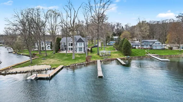 $550,000 | 10543 Wildwood Circle, Richland, MI 49083