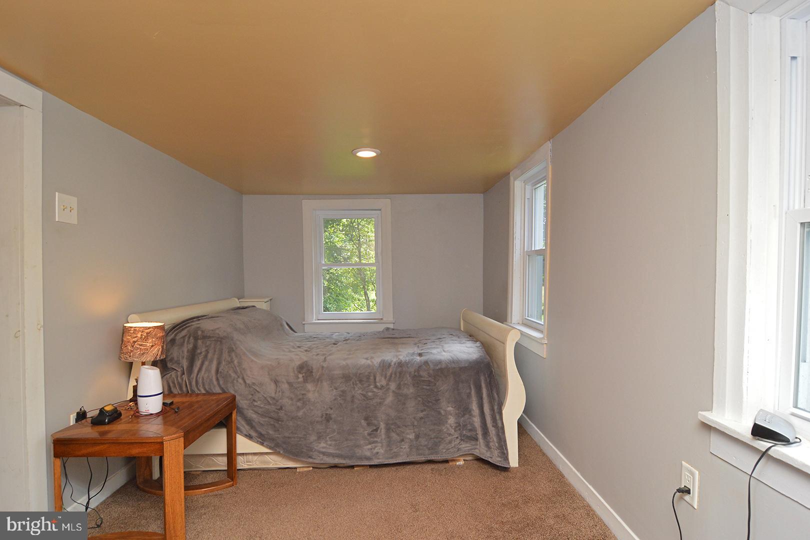 74 Round Barn Road Newmanstown, PA 17073 - Photo 13 of 25 Gallery Image 13