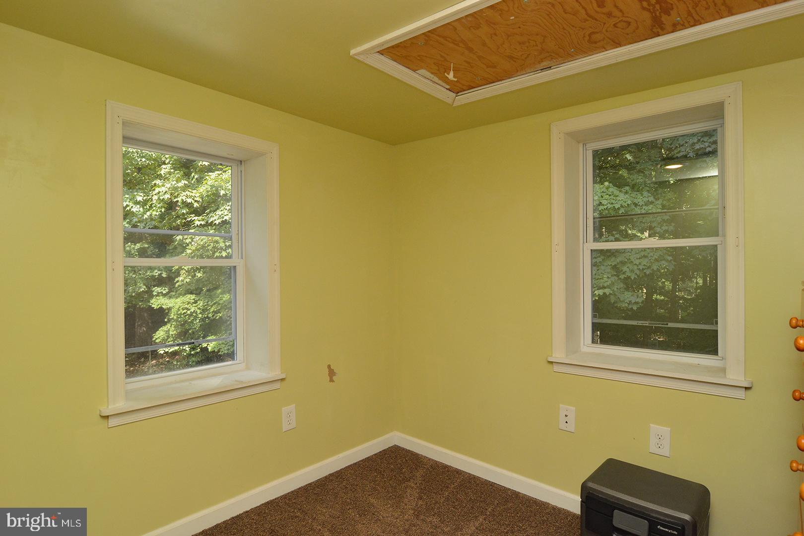 74 Round Barn Road Newmanstown, PA 17073 - Photo 16 of 25 Gallery Image 16