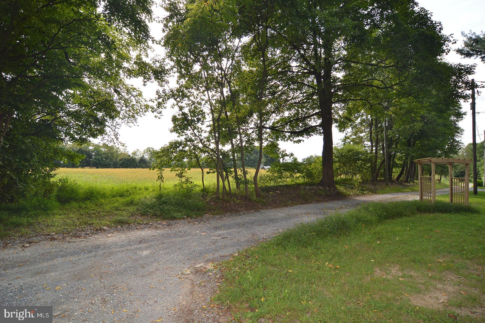 74 Round Barn Road Newmanstown, PA 17073 - Photo 3 of 25 Gallery Image 3