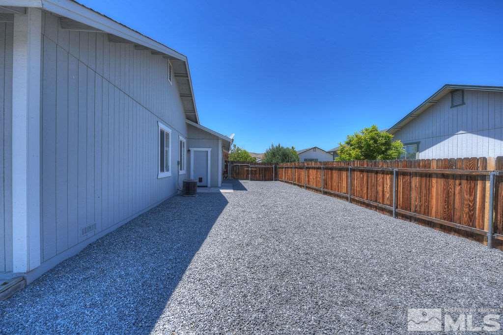 2196 Ruddy Way Sparks, NV 89441 - Photo 4 of 19 Photo 4
