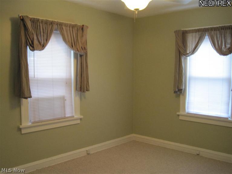 17416 Winslow Road Cleveland, OH 44120 - Photo 9 of 25 Gallery Image 9