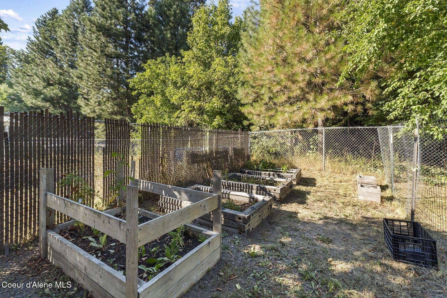 15544 North Gray Rathdrum, ID 83858 - Photo 18 of 40 Garden