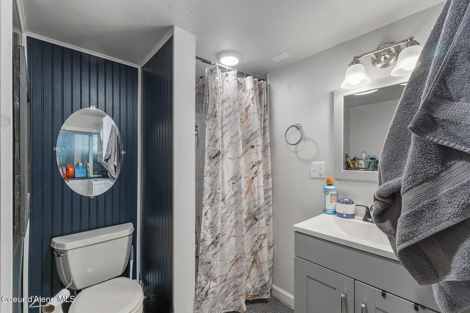 15544 North Gray Rathdrum, ID 83858 - Photo 30 of 40 Basement Bathroom