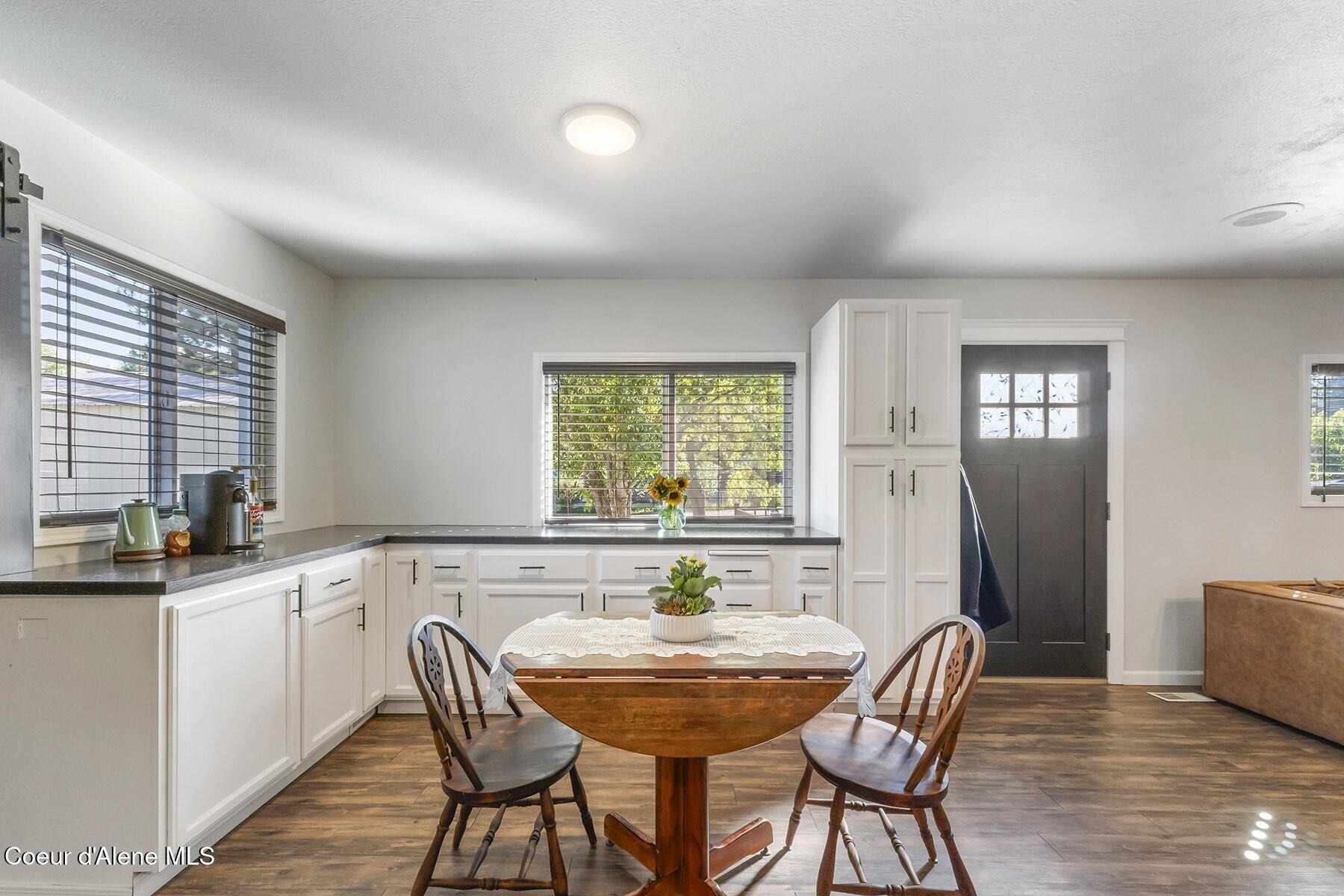 15544 North Gray Rathdrum, ID 83858 - Photo 6 of 40 Dining Area