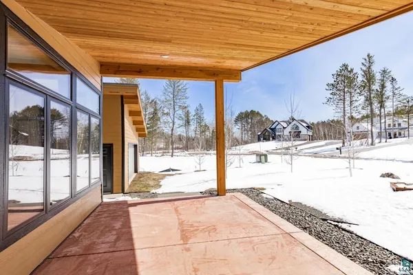 $1,250,000 | 311 Hartley Hills Lane, Duluth, MN 55803