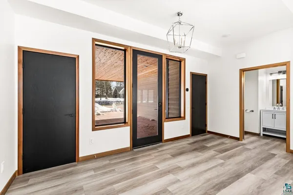 $1,250,000 | 311 Hartley Hills Lane, Duluth, MN 55803