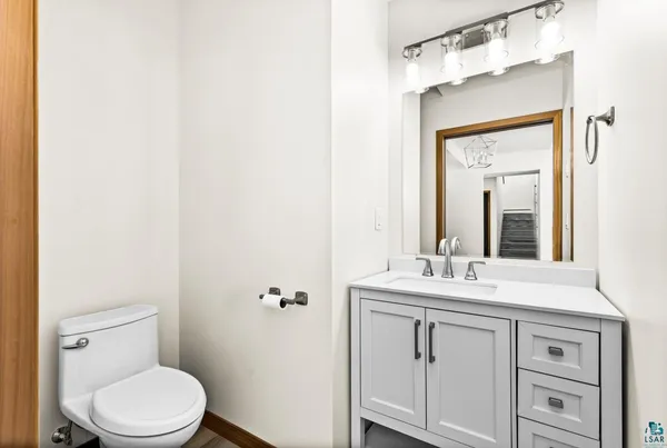 $1,250,000 | 311 Hartley Hills Lane, Duluth, MN 55803