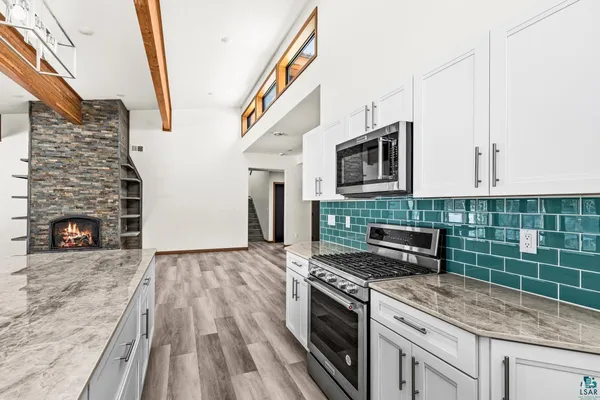 $1,250,000 | 311 Hartley Hills Lane, Duluth, MN 55803