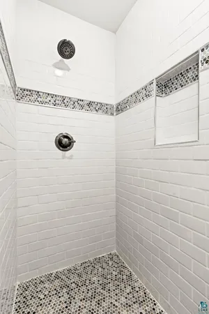 $1,250,000 | 311 Hartley Hills Lane, Duluth, MN 55803