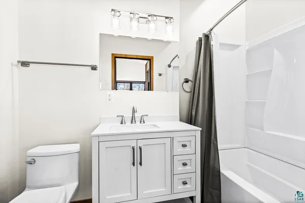 $1,250,000 | 311 Hartley Hills Lane, Duluth, MN 55803