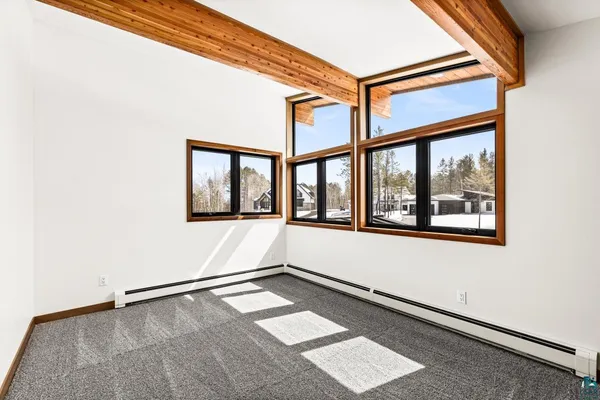 $1,250,000 | 311 Hartley Hills Lane, Duluth, MN 55803