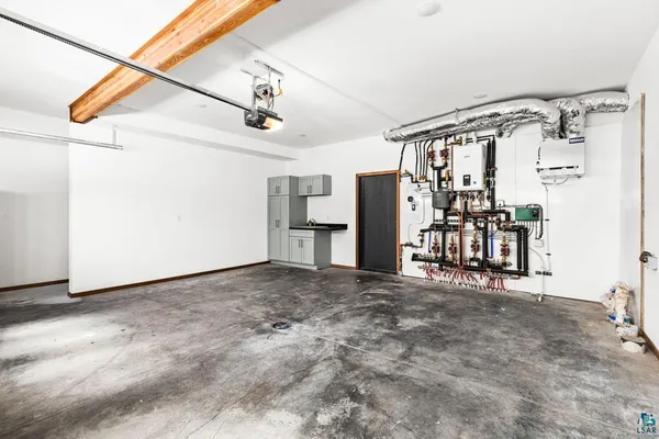 $1,250,000 | 311 Hartley Hills Lane, Duluth, MN 55803