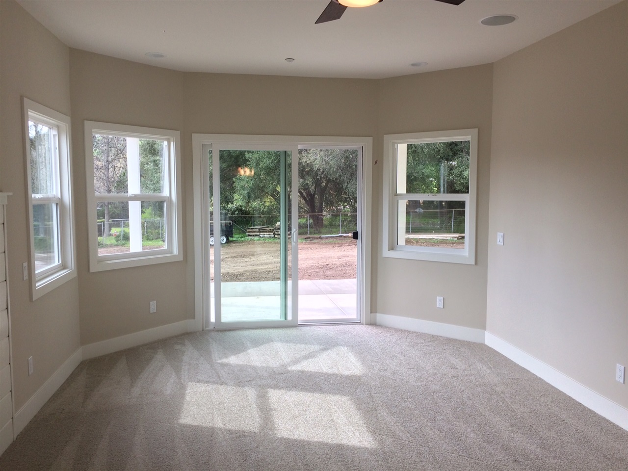 2507 Los Alisos South Fallbrook, CA 92028 - Photo 13 of 21 W/back yard views...