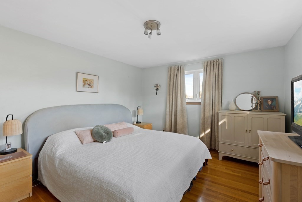 20 Mountain Road Burlington, MA 01803 - Photo 15 of 27 Gallery Image 15