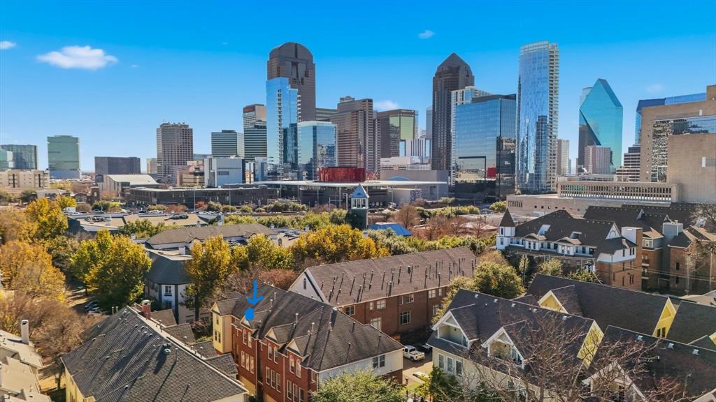 2615 Colby Street, Unit B Dallas, TX 75204 - Photo 34 of 39 Skyline view and location of home