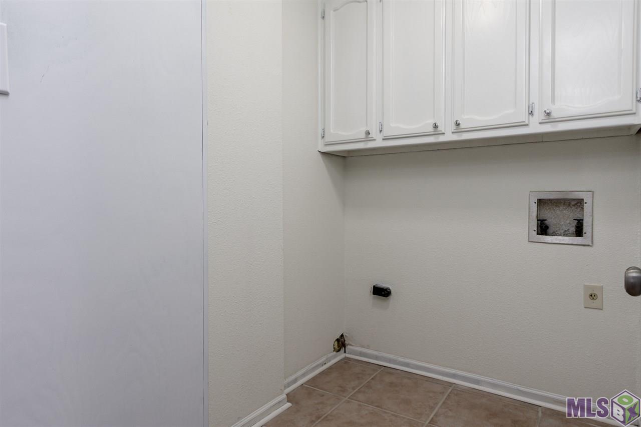 1903 Stonegate Court Baton Rouge, LA 70815 - Photo 11 of 35