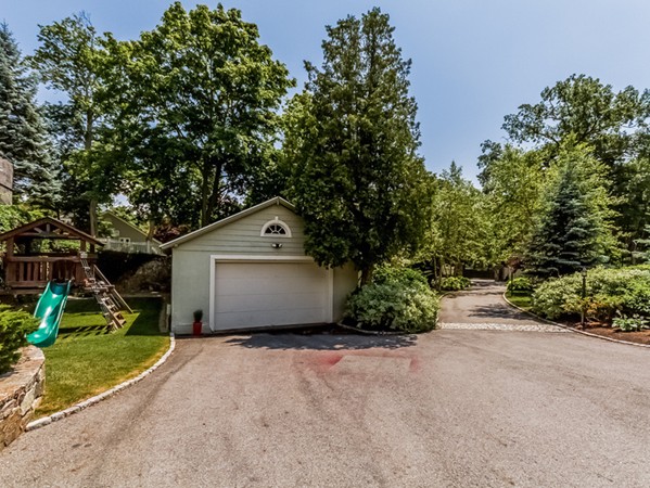 6 Foster Street Marblehead, MA 01945 - Photo 23 of 29