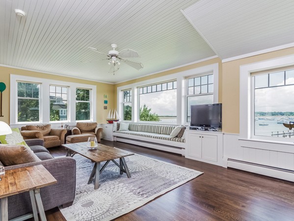 6 Foster Street Marblehead, MA 01945 - Photo 4 of 29