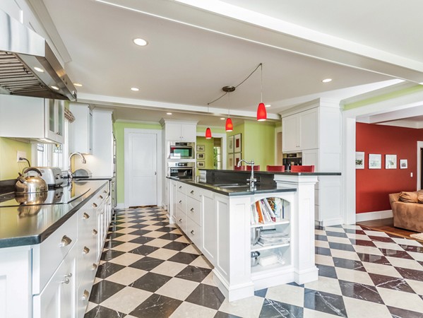 6 Foster Street Marblehead, MA 01945 - Photo 7 of 29