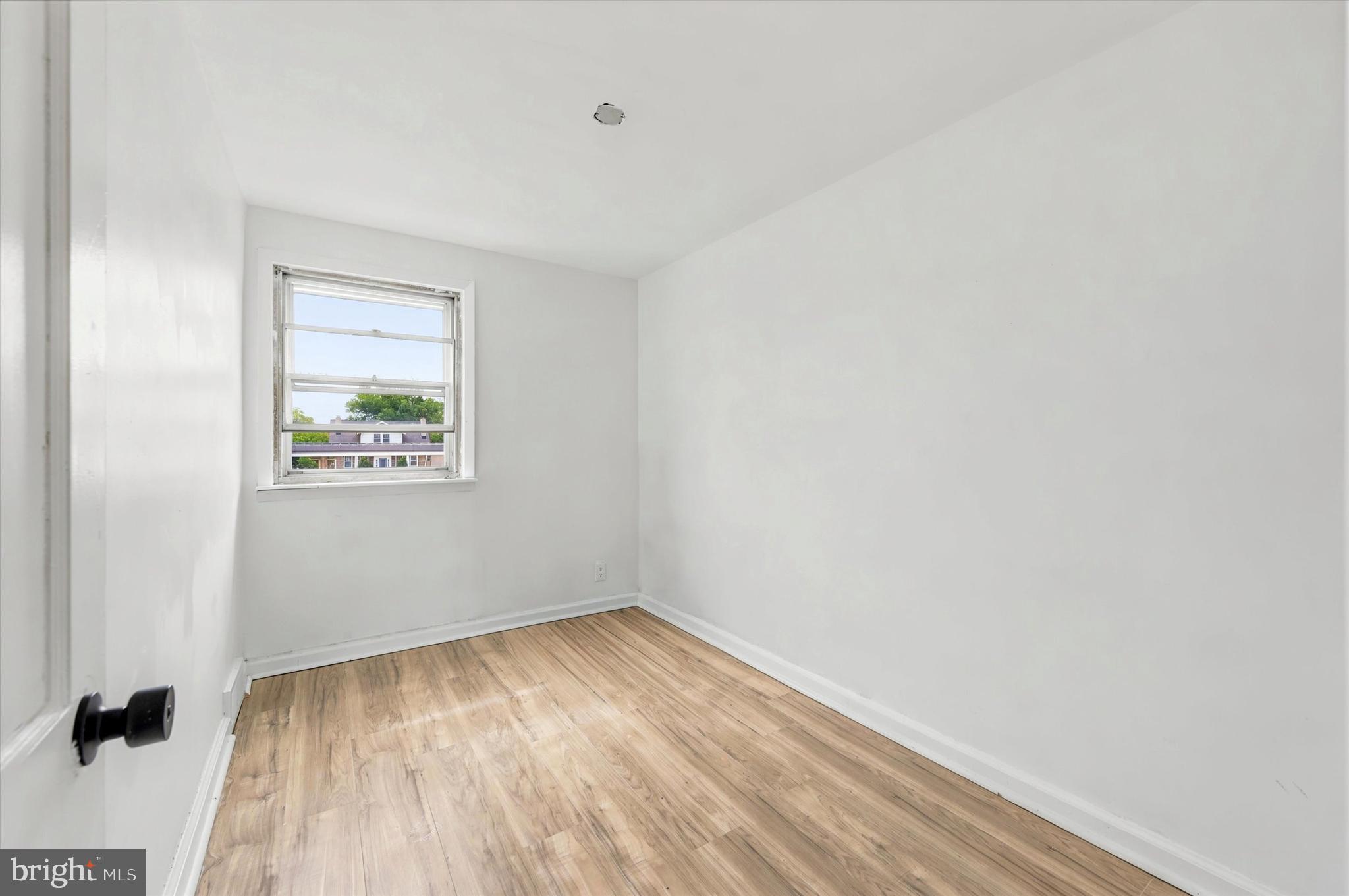 6451 Akron Street Philadelphia, PA 19149 - Photo 12 of 25