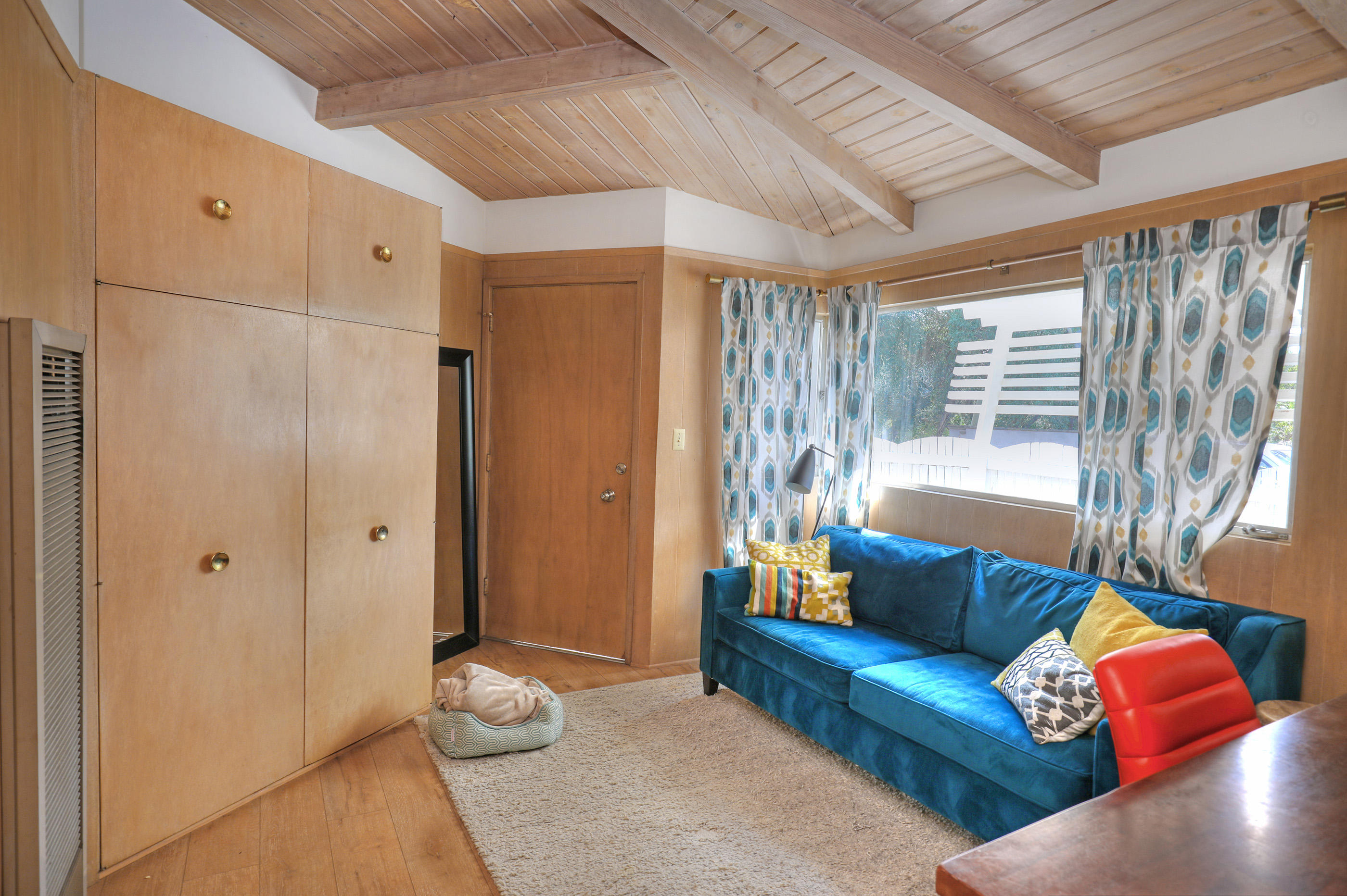 2696 Foothill Road Santa Barbara, CA 93105 - Photo 17 of 20 Bedroom 3