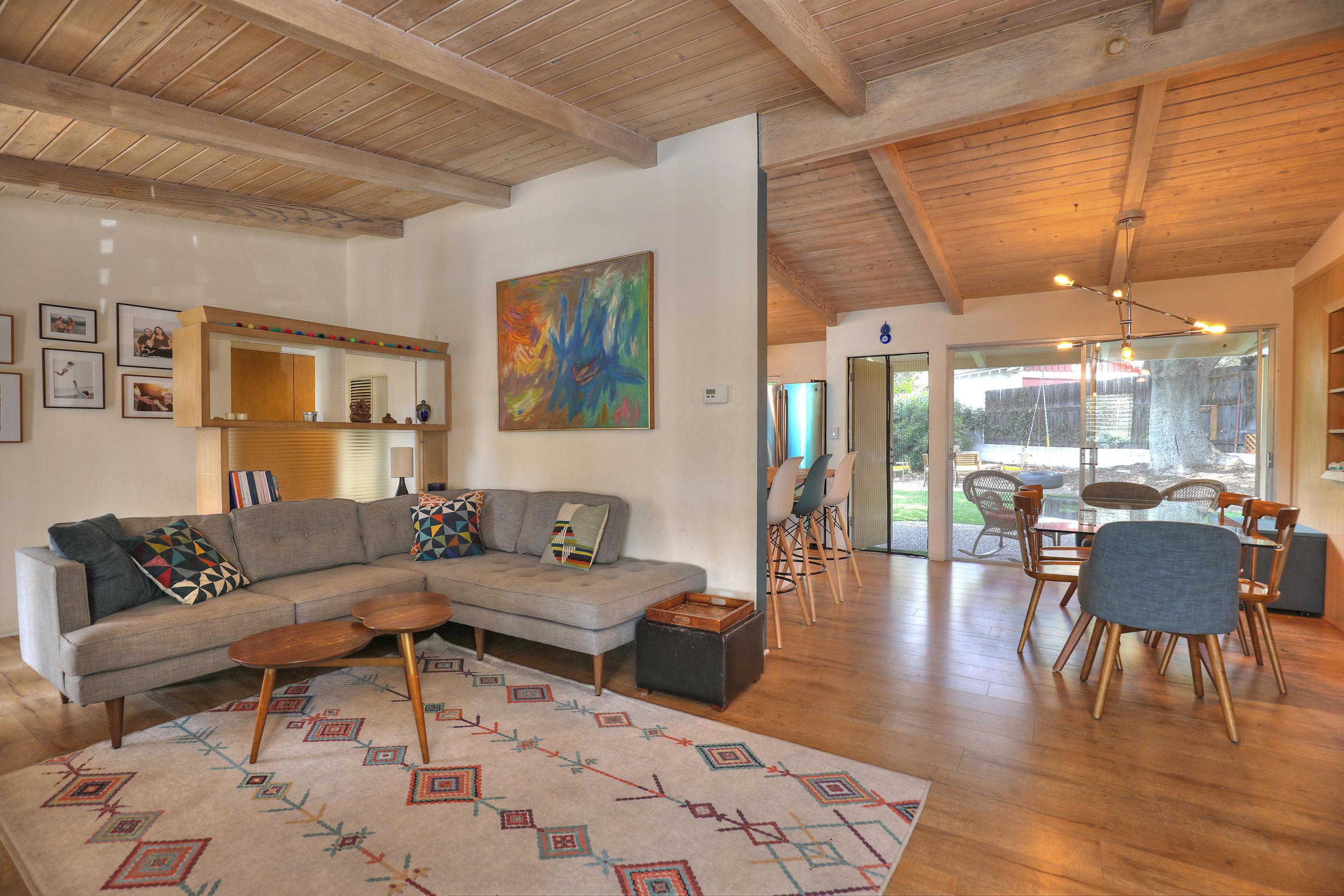 2696 Foothill Road Santa Barbara, CA 93105 - Photo 5 of 20 Living & Dining