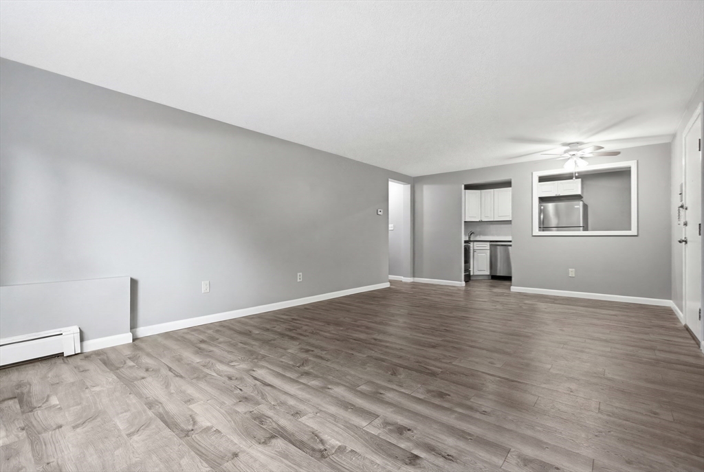 13 Hallmark Gardens, Unit 1 Burlington, MA 01803 - Photo 11 of 21