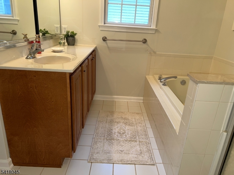 11 Stryker Road Somerset, NJ 08873 - Photo 14 of 18