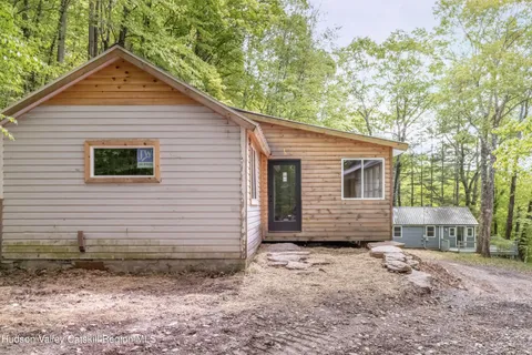 $379,000 | 2712 Silver Lake Road, Hancock, NY 13783