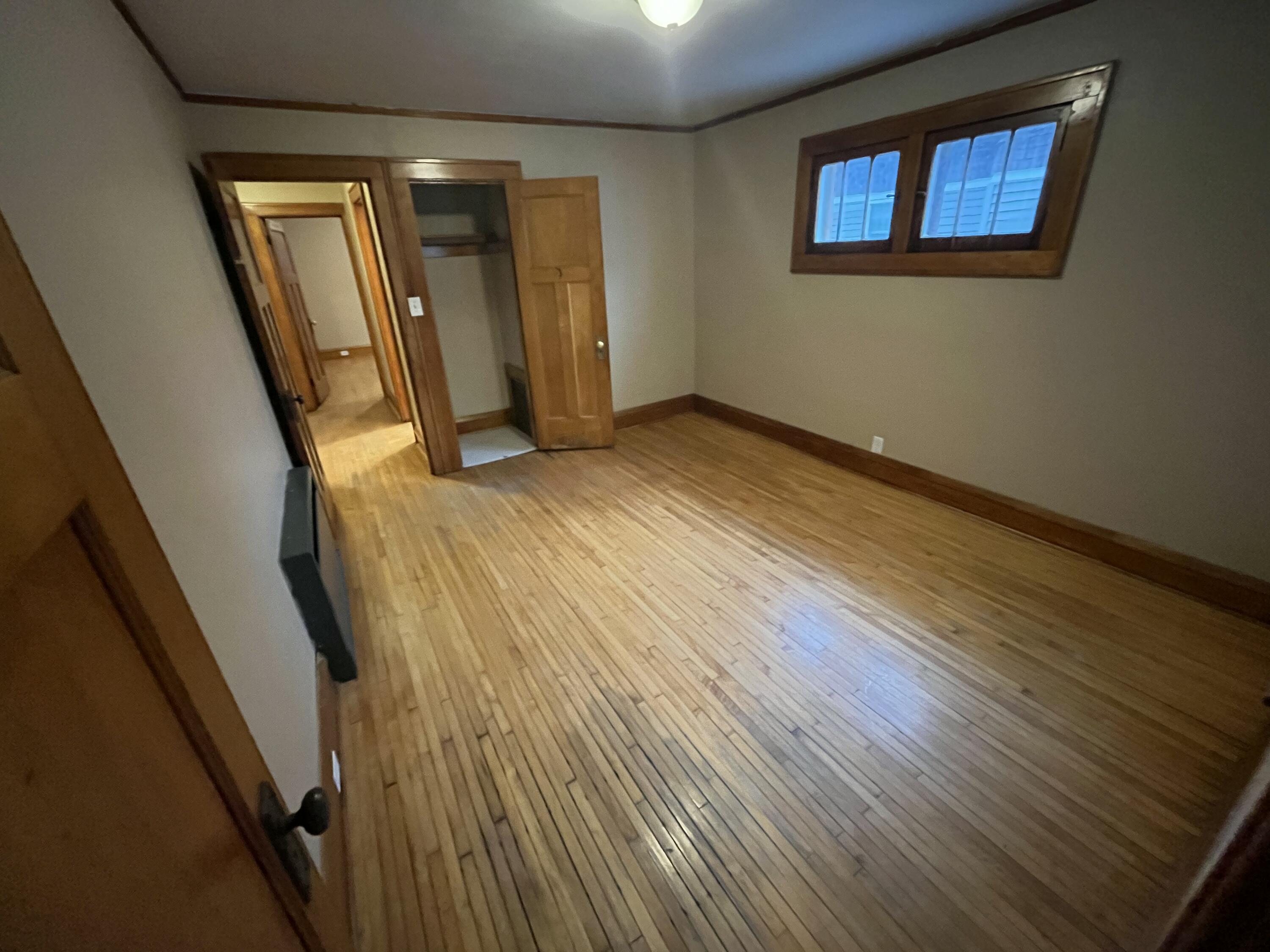 3854 North 19th Street Milwaukee, WI 53206 - Photo 22 of 37 Bedroom 1