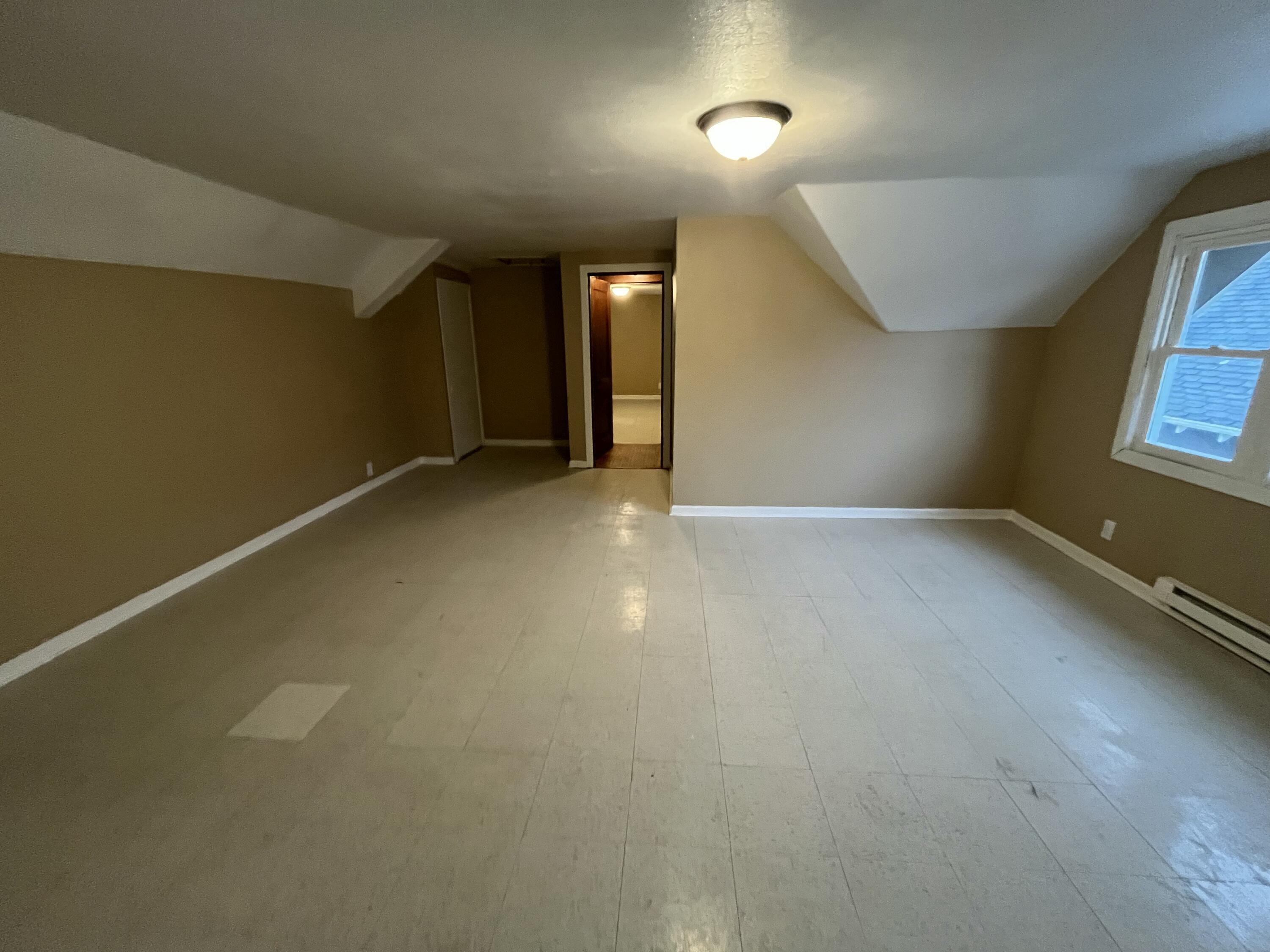 3854 North 19th Street Milwaukee, WI 53206 - Photo 30 of 37 Bedroom 4