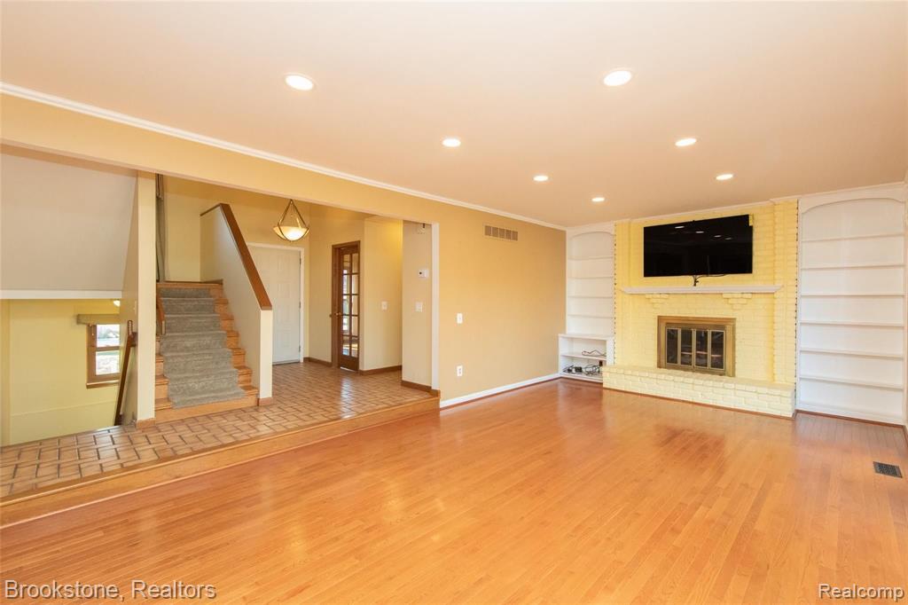 937 Ten Point Drive Rochester Hills, MI 48309 - Photo 17 of 40