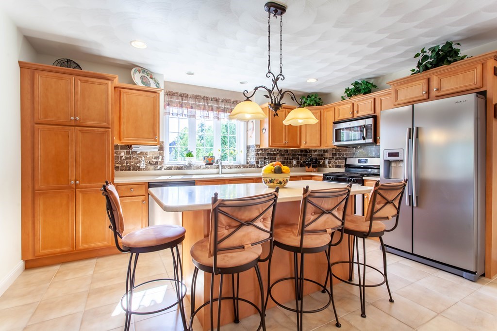 18 Turtle Hill Road, Unit B Ayer, MA 01432 - Photo 7 of 40 Gallery Image 7