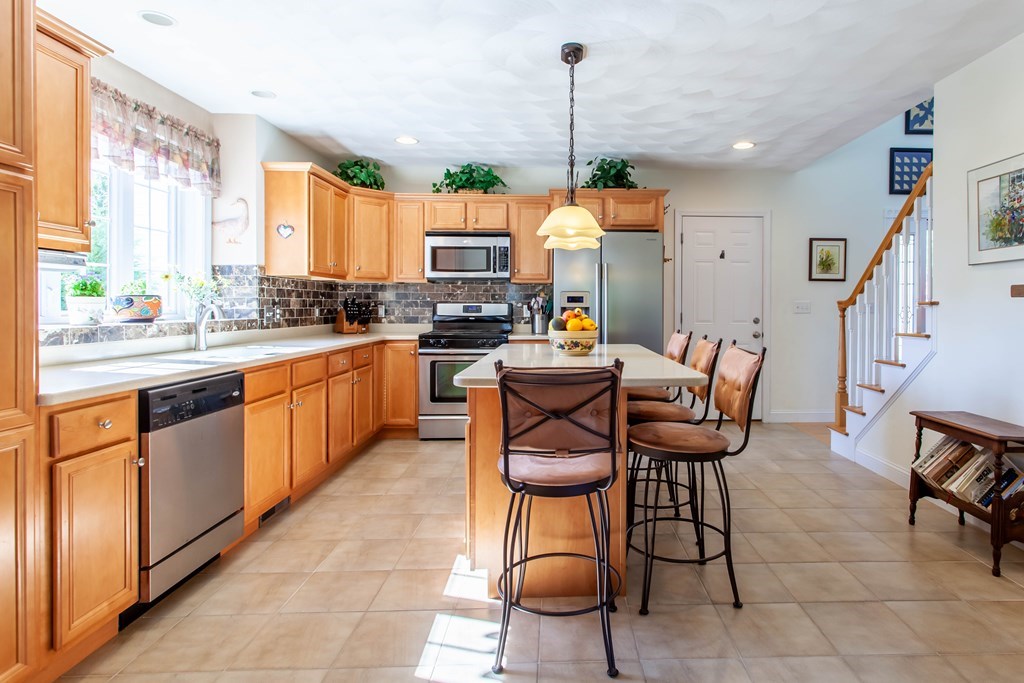 18 Turtle Hill Road, Unit B Ayer, MA 01432 - Photo 8 of 40 Gallery Image 8