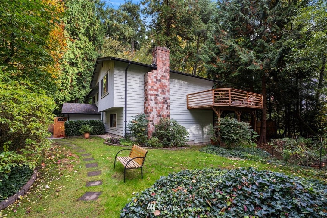 22608 31st Avenue Southeast Bothell, WA 98021 - Photo 27 of 36 a front view of a house with garden