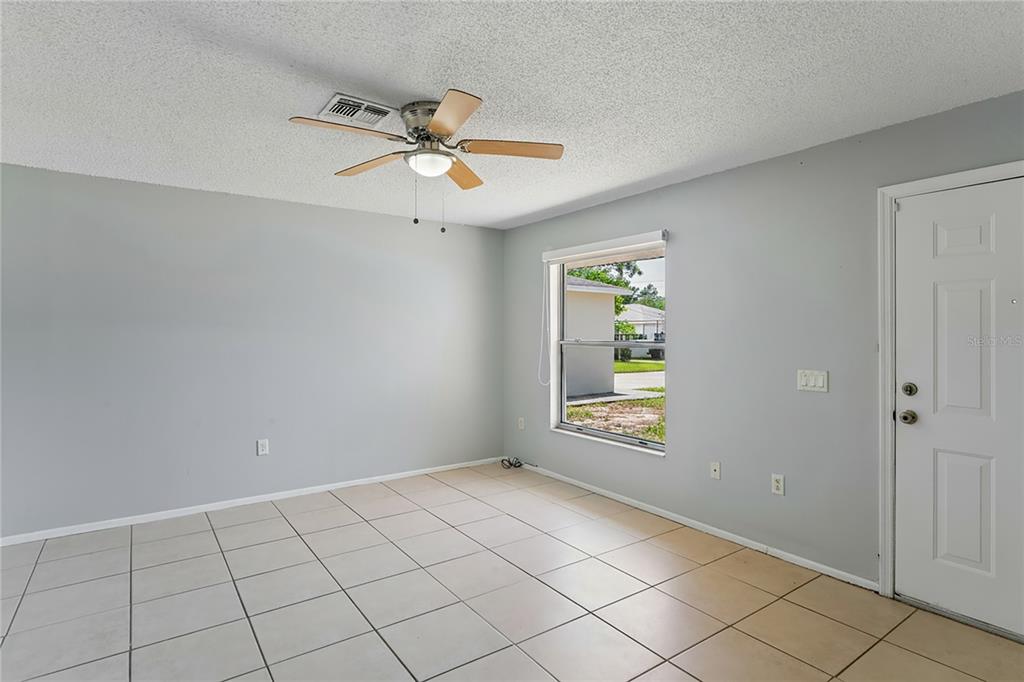 4362 Azora Road Spring Hill, FL 34608 - Photo 17 of 48