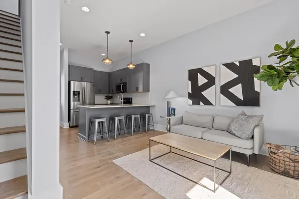 $349,900 | 209 West 16th Street, Chattanooga, TN 37408
