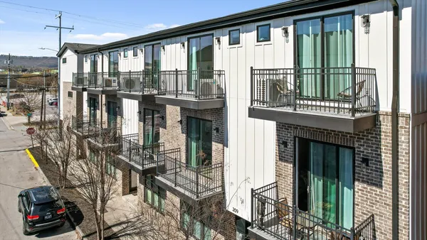$349,900 | 209 West 16th Street, Chattanooga, TN 37408