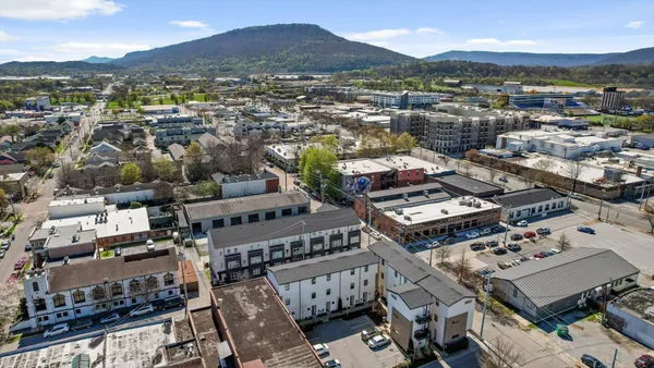 $349,900 | 209 West 16th Street, Chattanooga, TN 37408